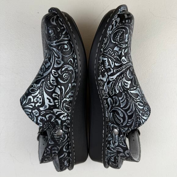 Alegria Women's Myrtle Convertible Slip-On Clogs Size 39 / US 9 - Picture 4 of 8